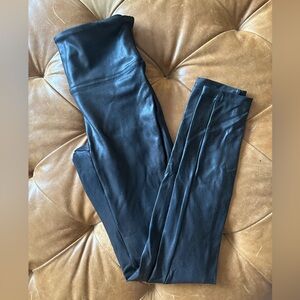 SPANX Black Faux Leather Leggings sz small